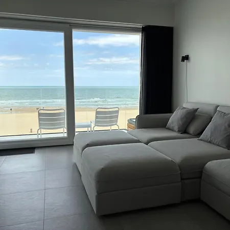 Sea View Apartment